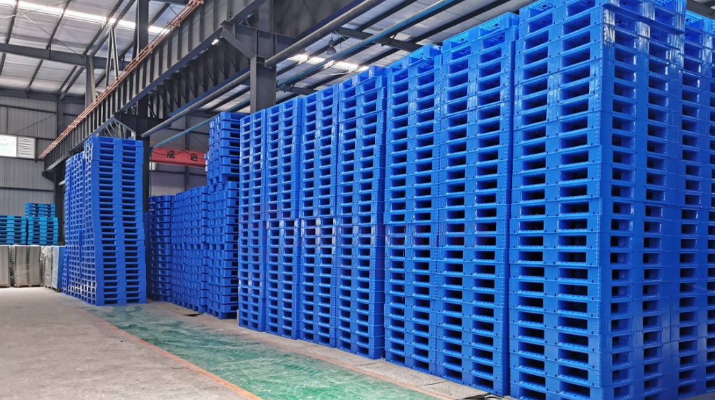 plastic tray injection molding machine